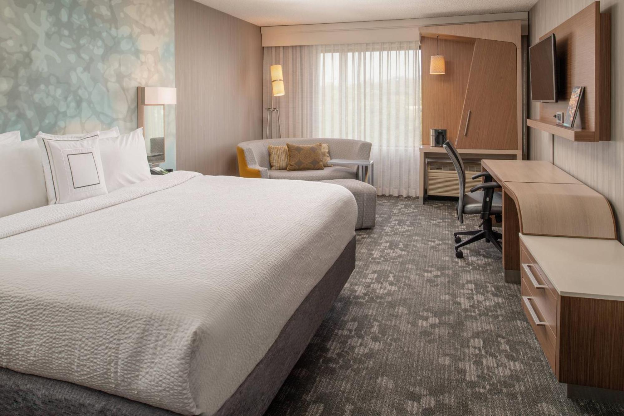 Courtyard By Marriott Portland Airport Hotell Exteriör bild