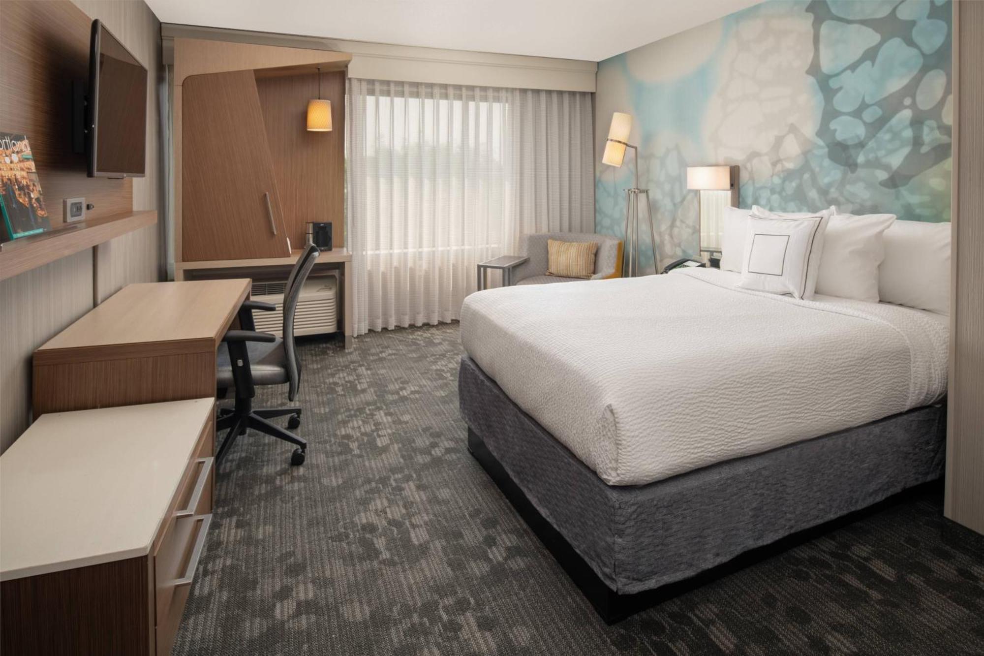 Courtyard By Marriott Portland Airport Hotell Exteriör bild
