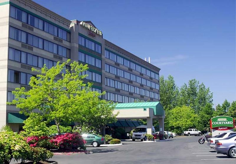 Courtyard By Marriott Portland Airport Hotell Exteriör bild